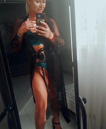 Проститутка Аделина